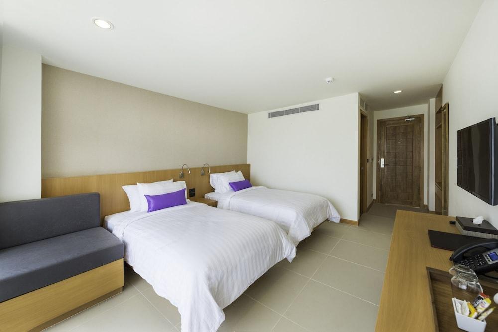 The Lunar Patong Phuket Zewnętrze zdjęcie