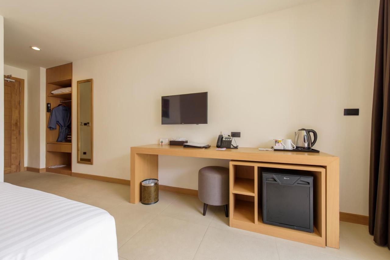 The Lunar Patong Phuket Zewnętrze zdjęcie